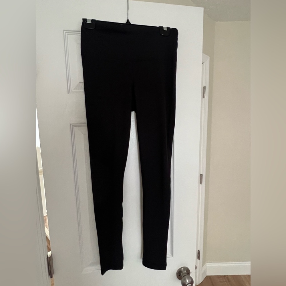 Leggings bundle!!!!! Cute and comfy! NWOT🔥🔥